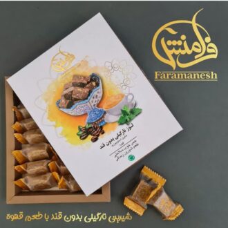 شیرینی لوز نارگیلی رژیمی بدون قند و گلوتن فرامنش در طعم‌های متنوع روی پس‌زمینه روشن